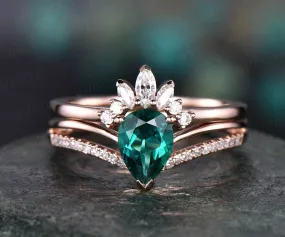 2pc 6x8mm pear emerald wedding bridal ring set unique vintage emerald engagement ring set rose gold marquise crown moissnaite ring band gift