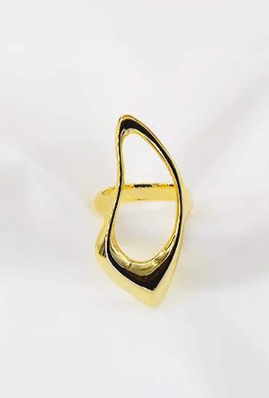 AKIVA - SCULPTURE RING