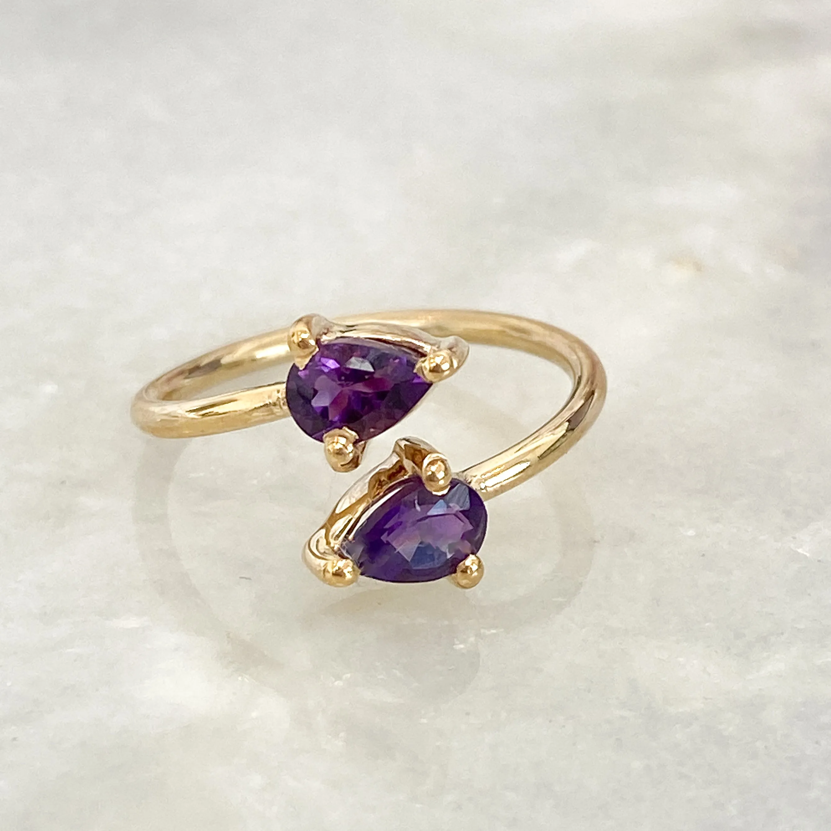 Amethyst Gemstone Gold Teardrop Ring (18k Gold)