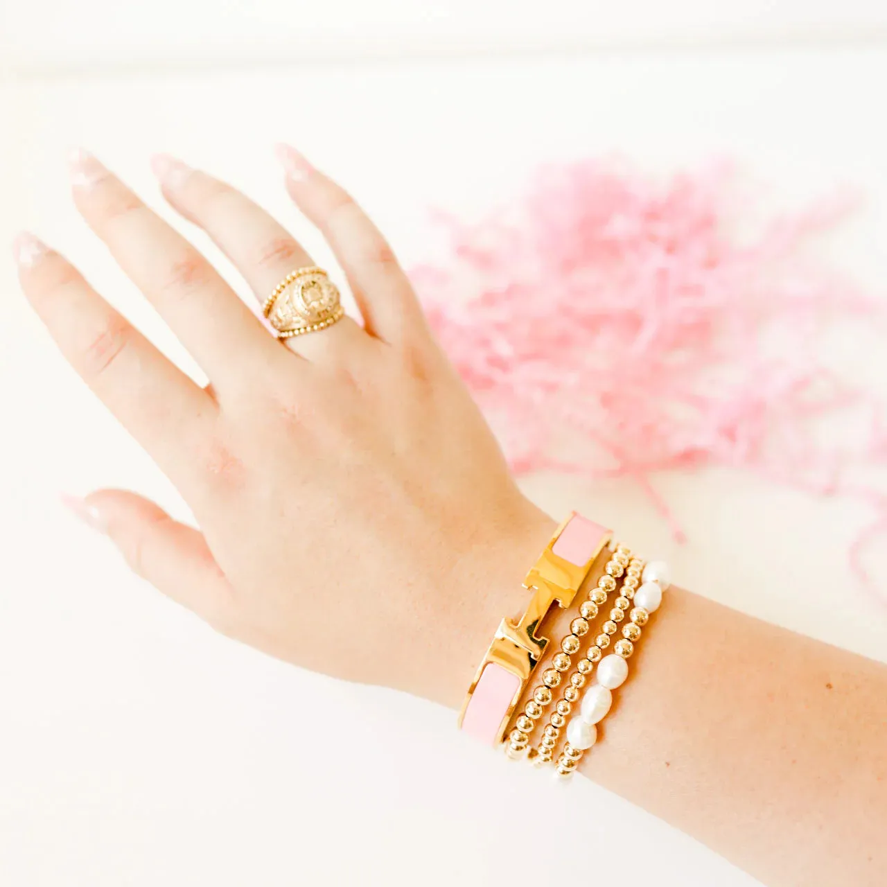 Beaded Blondes | Willow Pearl Bracelet in Gold