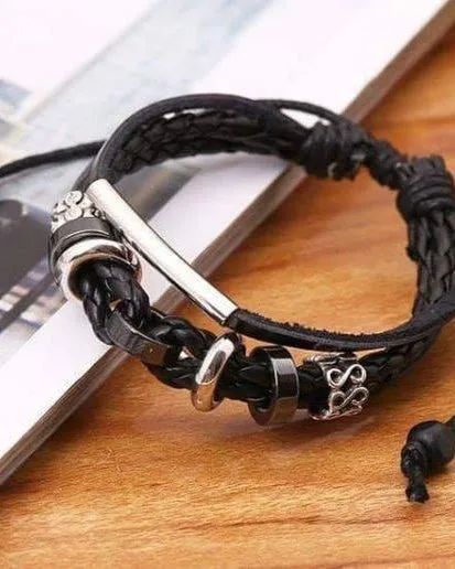 Bracelets - O Letter Shaped Braided Bangle Beads - Black