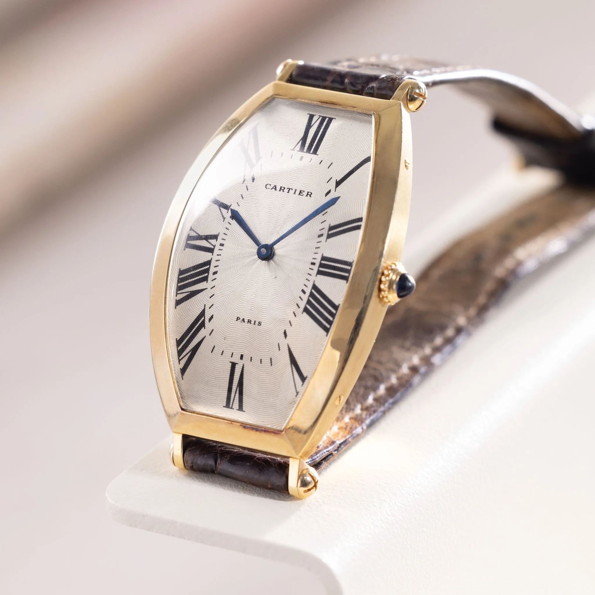 Cartier Paris Tonneau 18kt Yellow Gold Jumbo hand wound