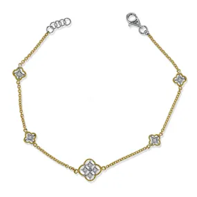 Clover Bracelet in 18k Gold with Diamonds