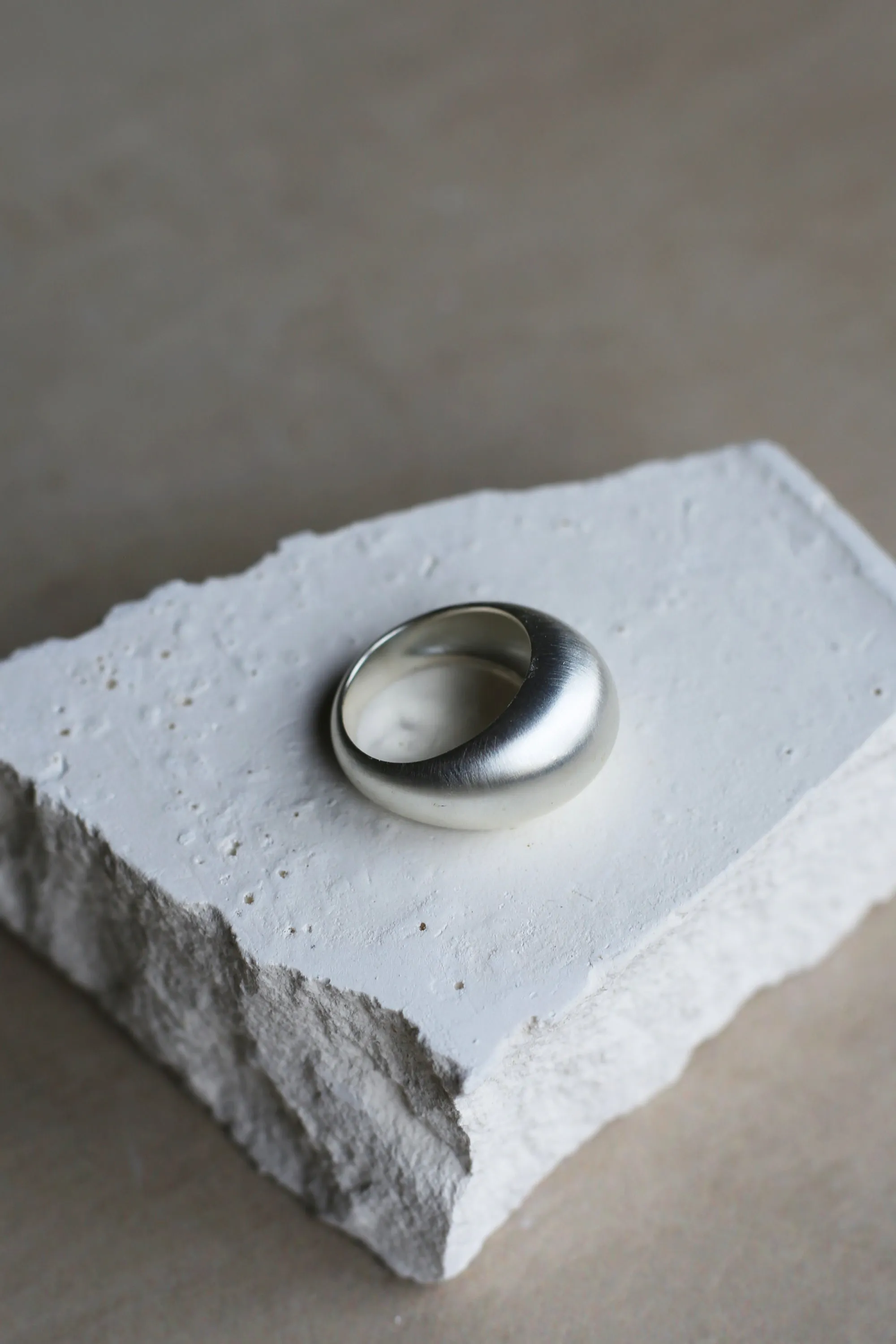 Hush Ring