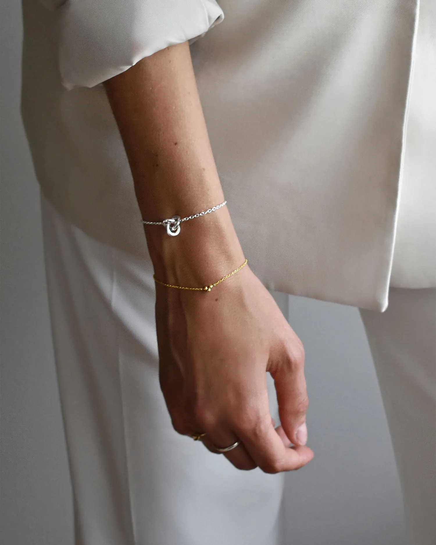 Le Knot bracelet silver