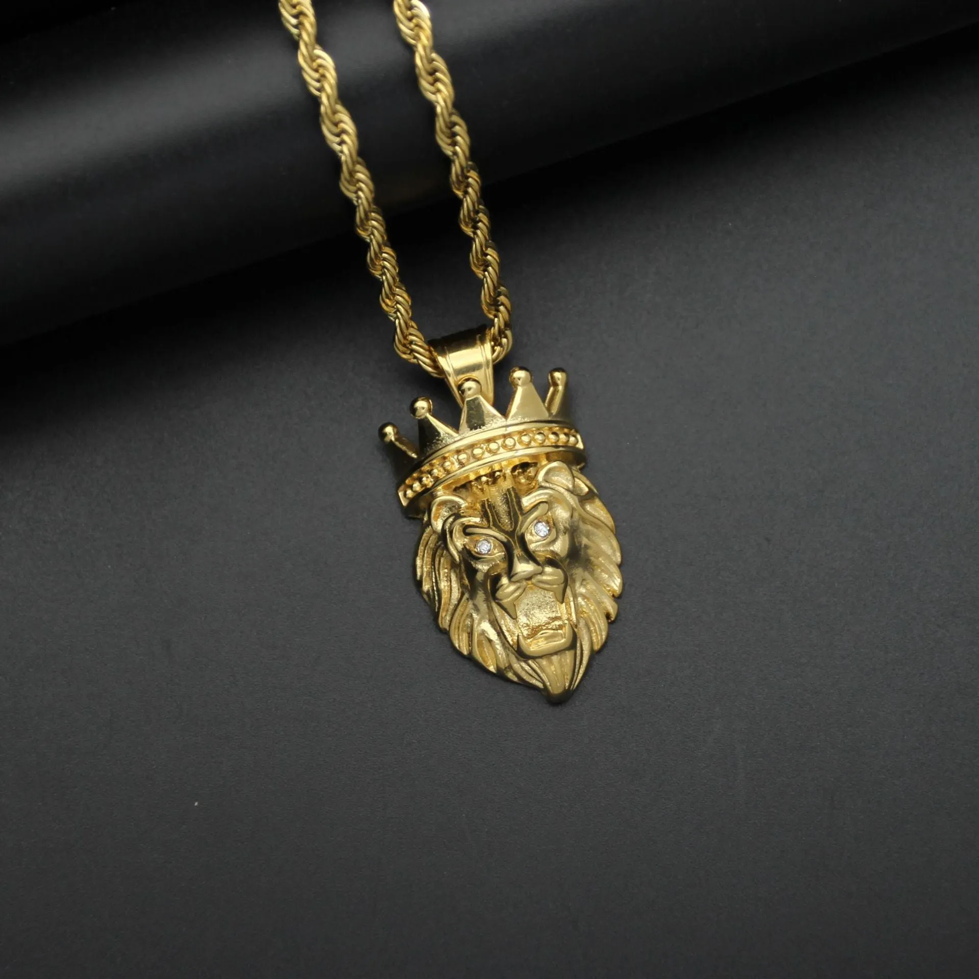 Luxurious Lion King Necklaces